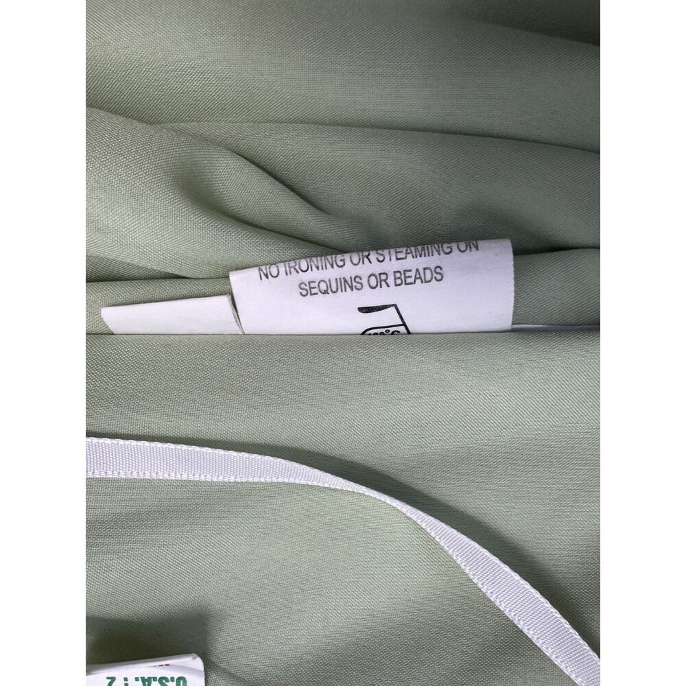 B2 Women's Green Satin Halter Crepe Back Mini Dress Size 2 - Picture 8 of 11